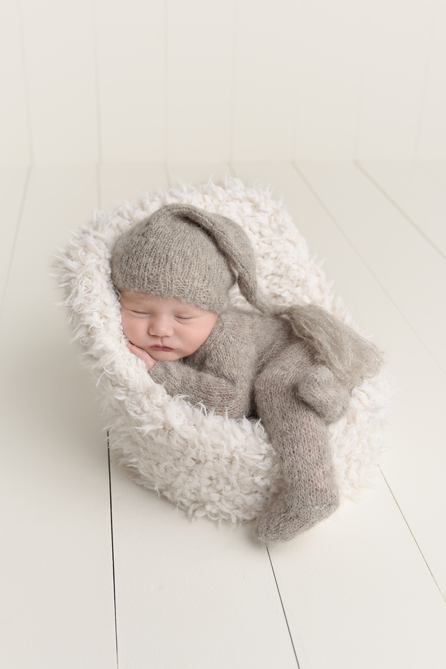 adorable newborn boy pictures