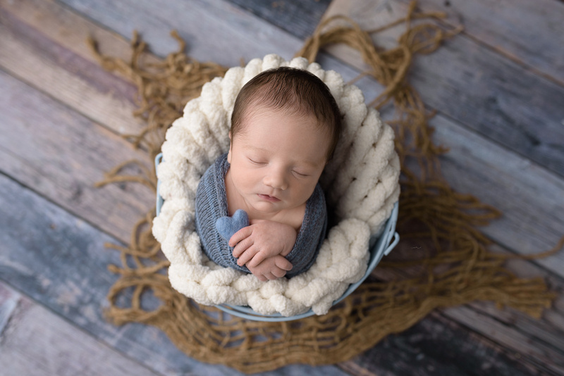 adorable newborn boy pictures