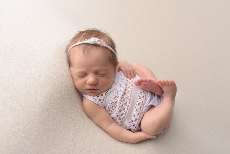 beautiful newborn girl pictures